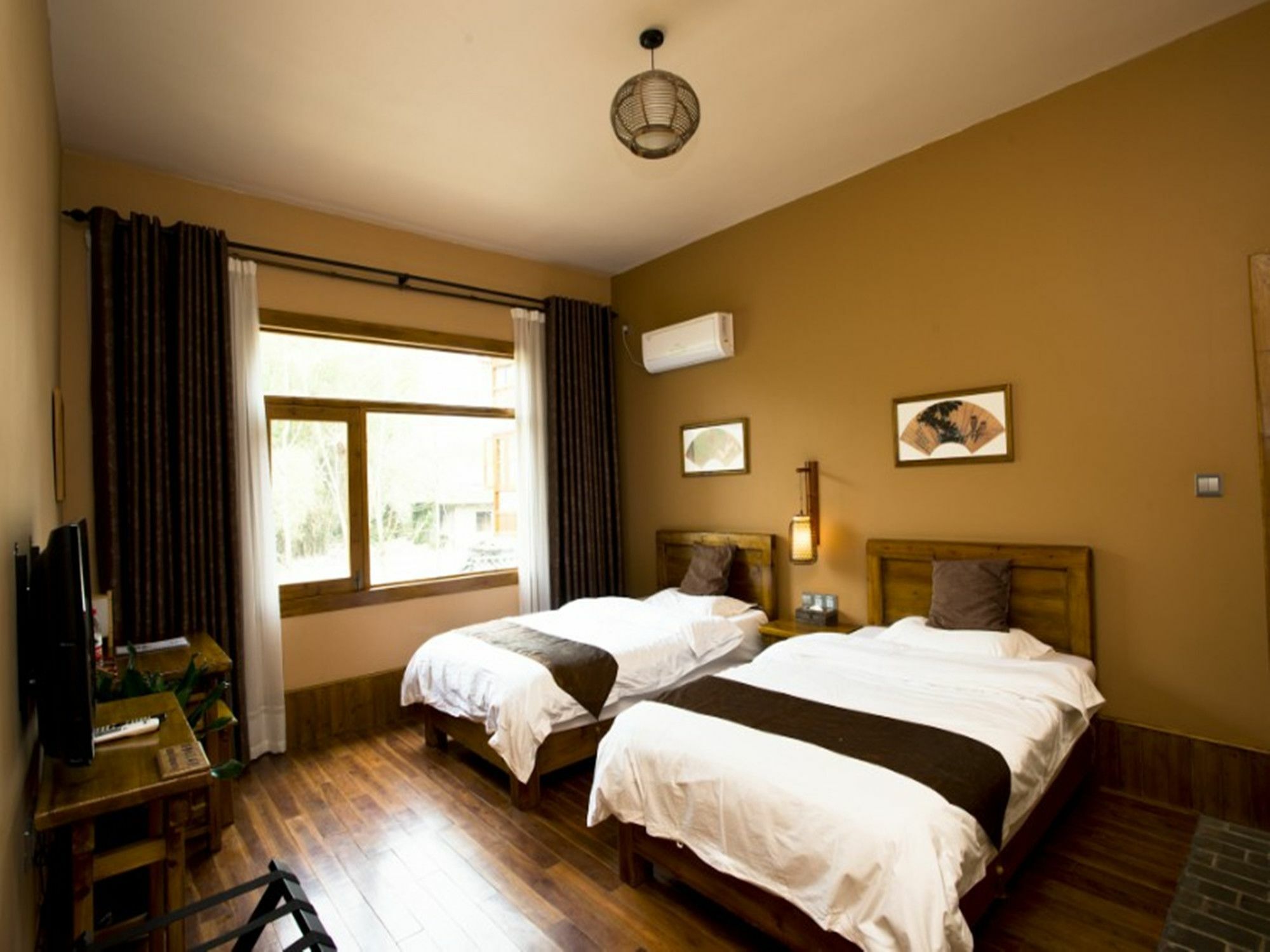 หยางซั่ว มูนแดนซ์ โฮเทล Hotel ภายนอก รูปภาพ