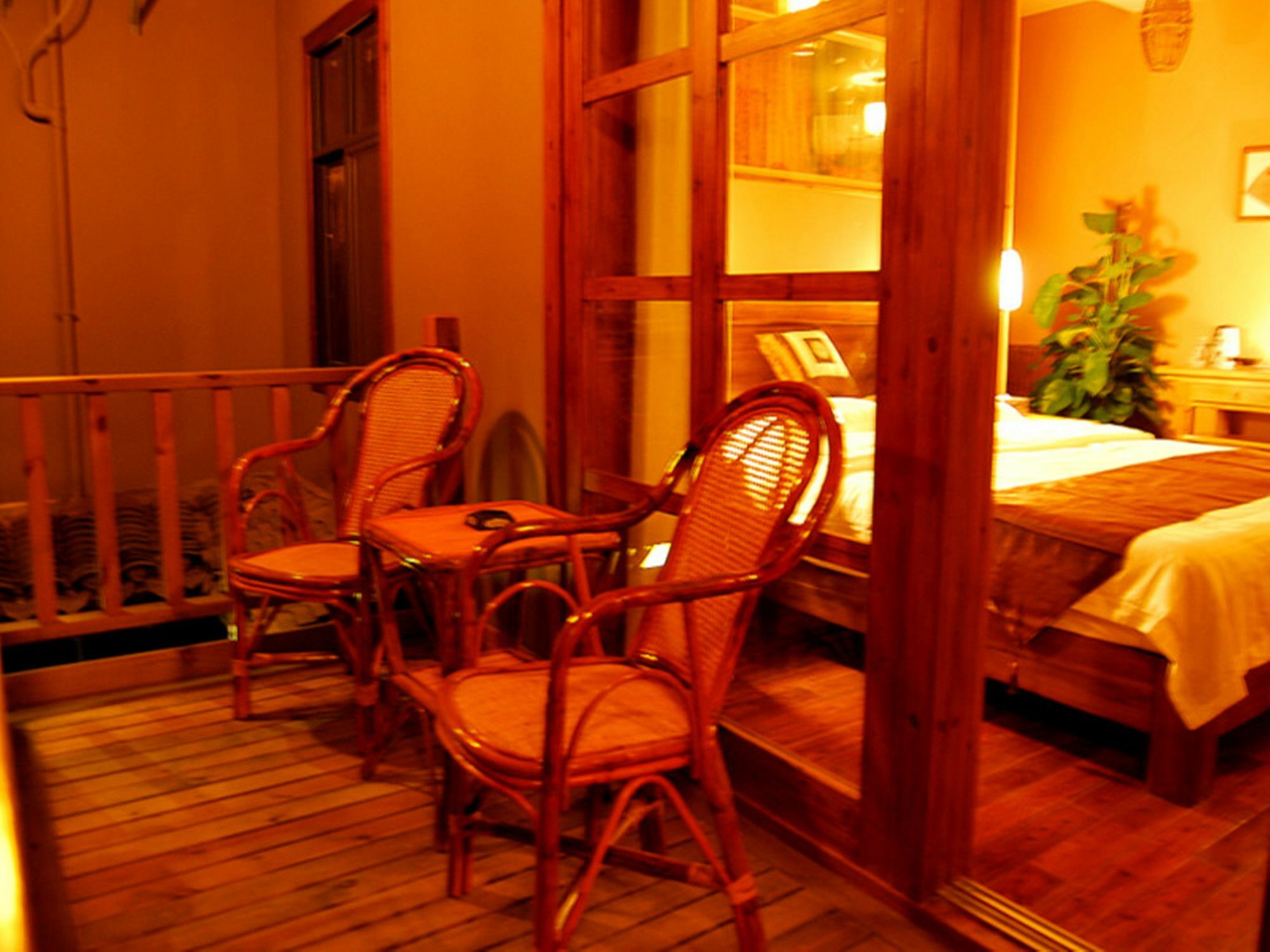 หยางซั่ว มูนแดนซ์ โฮเทล Hotel ภายนอก รูปภาพ