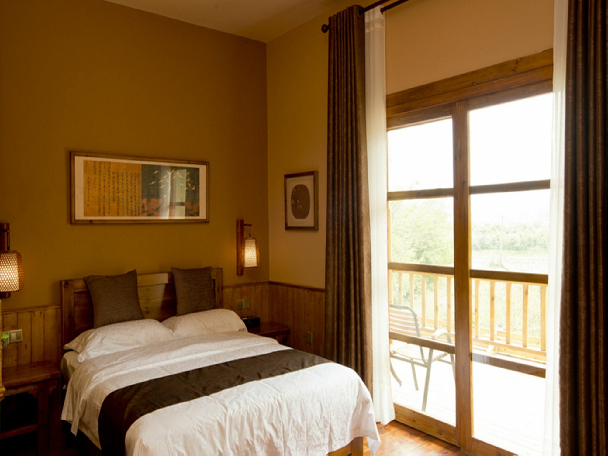 หยางซั่ว มูนแดนซ์ โฮเทล Hotel ภายนอก รูปภาพ